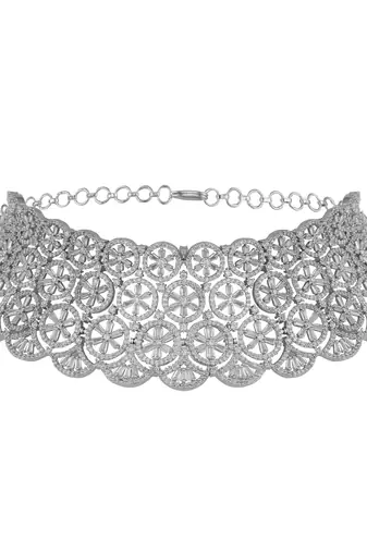 Chic choker necklace