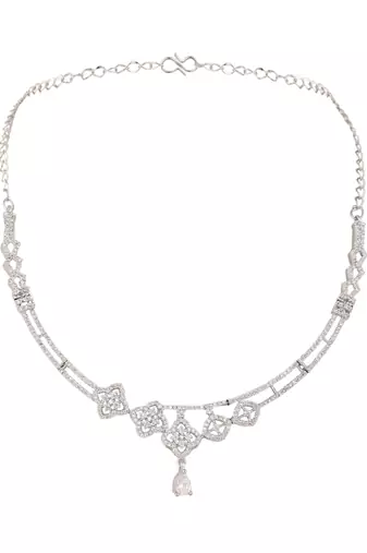 Minimalist chain necklace
