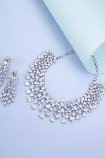 Sparkling brilliance necklace