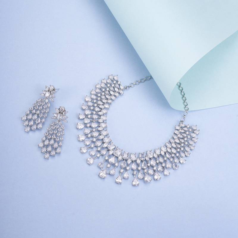 Sparkling brilliance necklace