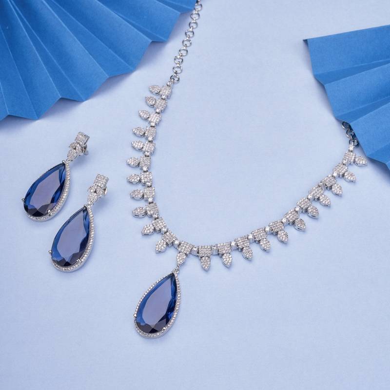 Crystal radiant  necklace