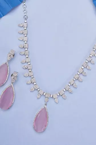 Crystal radiant  necklace