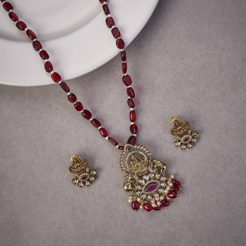 Lakshmi enachanted mehendi locket set with earrings