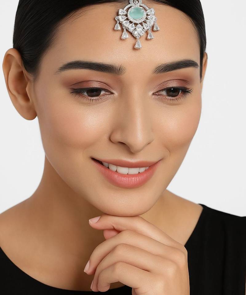 Silver plated traditional cubic zirconia american diamond studded maang tikka for women (t2203zmin)