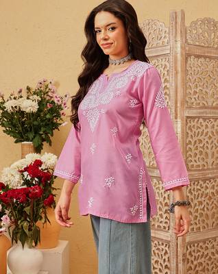 hand embroidered pink cotton lucknowi chikankari kurti 3