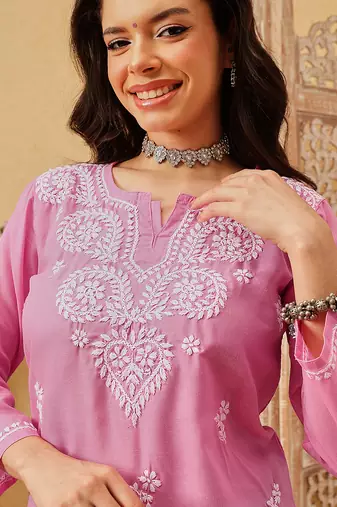 hand embroidered pink cotton lucknowi chikankari kurti