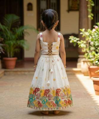 Offwhite embroidered work lehenga choli set for kids 2