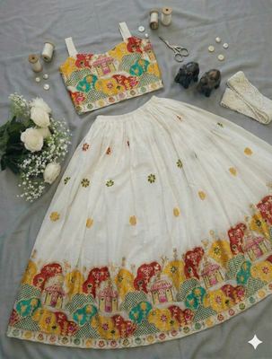 Offwhite embroidered work lehenga choli set for kids 3