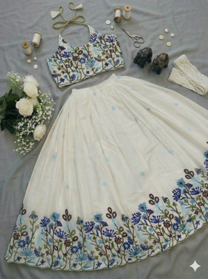 Offwhite flower embroidered work lehenga choli set for kids 2