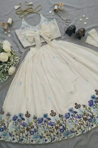Offwhite flower embroidered work lehenga choli set for kids