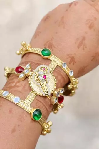 Handmade kashmiri kada bangle | polki kundan stone, gold tone cuff kada