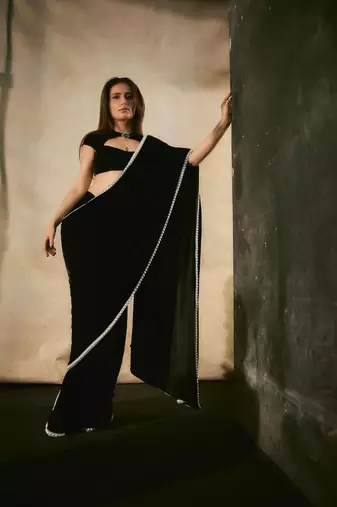 Black Color Plain With Fancy Lace Border Of Pearl Viscose Velvet Saree