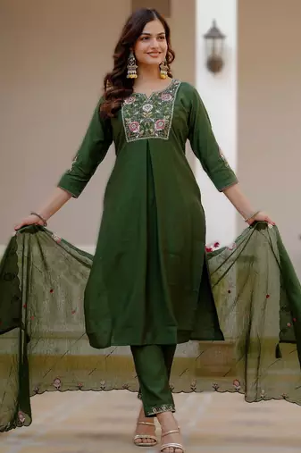Green viscose mango silk embroidered & sequins work kurta set