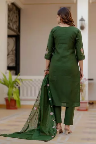 Green viscose mango silk embroidered & sequins work kurta set