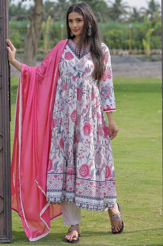 Off white rayon embroidered ethnic readymade kurta set