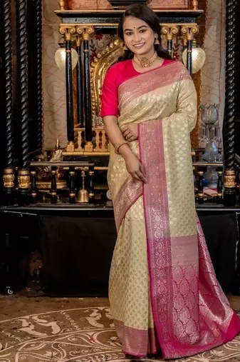 green woven silk blend blend zari woven all seasons sarees