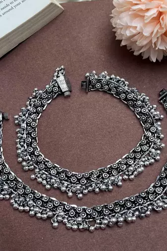 Oxidized silver ghungroo anklets: boho indian ethnic jewelry