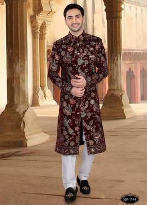 Men's maroon velvet heavy thread and sequence embroidery embroidery all over kurta set 1