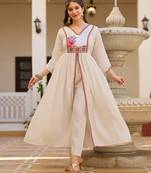 Off white silk embroidered ceremonial readymade kurta set with dupatta