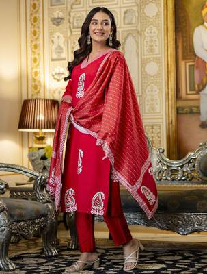Red rayon embroidered ceremonial readymade kurta set with dupatta 4