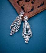 Enchanting rhodium earrings