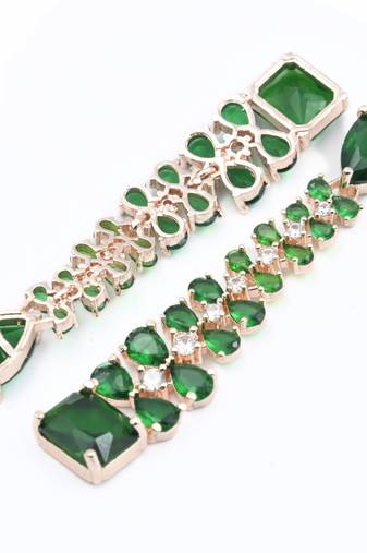 Elegance rose earrings