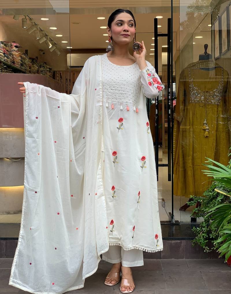 Off white chanderi silk embroidered embroiderd stitched suit