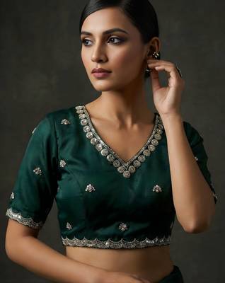 Dark Green Color Embroidery Work Of Beads & Sequins Work Fendy Satin Silk Saree 4