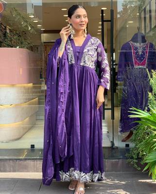 Lavender roman silk embroidered embroiderd stitched suit 1