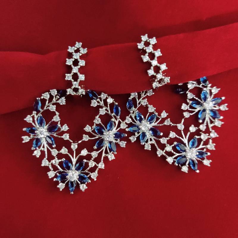 Vibrant rhodium earrings