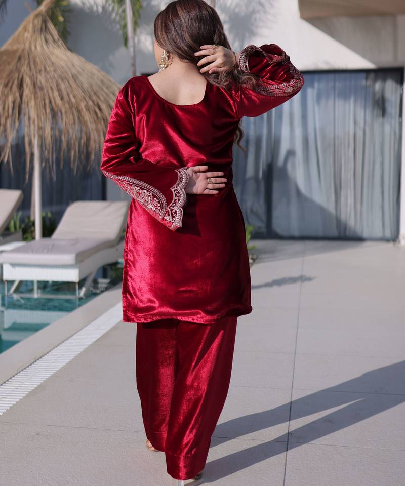 Red ice velvet embroidered ethnic heavy embroidered ceremonial suit with dupatta