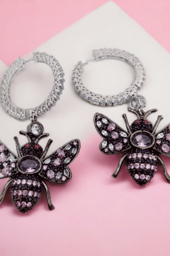 Blushing petals earrings in black plated pink