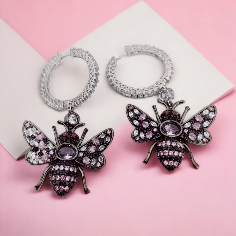 Blushing petals earrings in black plated pink