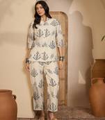 Beige khadi silk embroidered embroidered co-ord set