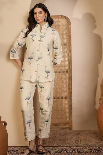 Beige khadi silk embroidered embroidered co-ord set