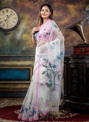 white hand woven silk blend cotton zari work all seasons sarees 3