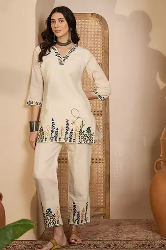 Beige khadi silk embroidered embroidered co-ord set