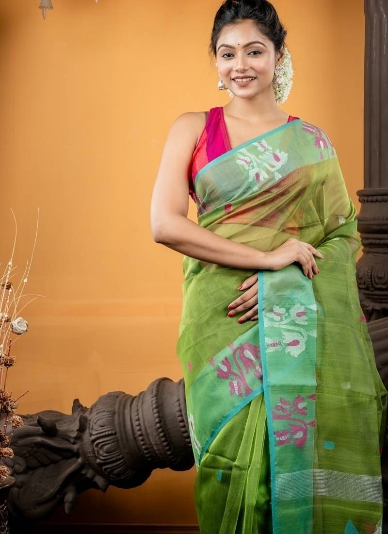 green hand woven silk blend cotton zari work all seasons sarees