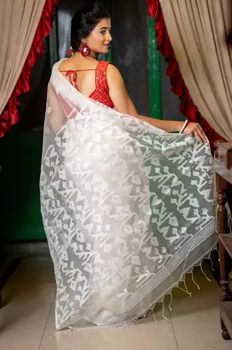 white woven silk blend cotton bengal handloom all seasons sarees
