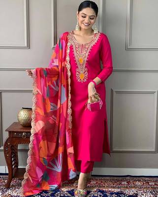 Pink cotton embroidered salwar kameez 4