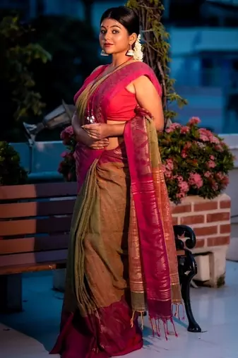 multicolor hand woven linen zari work all seasons sarees