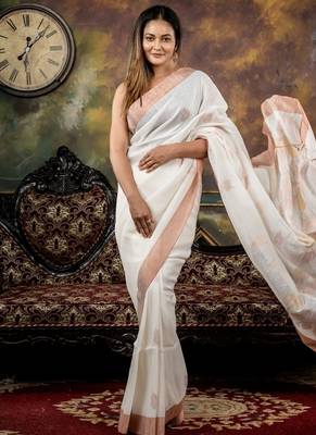white hand woven linen zari work all seasons sarees 4