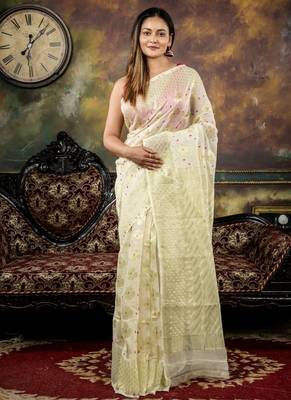 green woven silk blend cotton zari work all seasons sarees 1