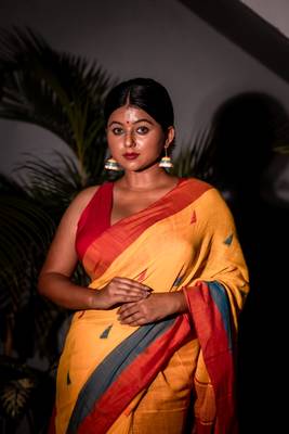 yellow hand woven cotton bengal handloom all seasons sarees 3