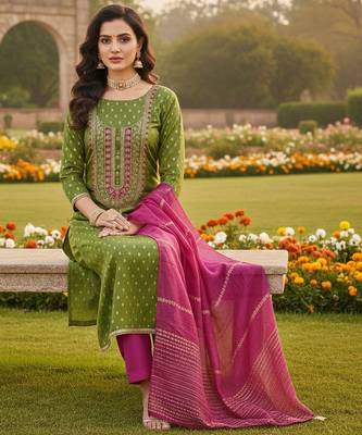 Green shimmer jacquard ethnic Readymade suit 2