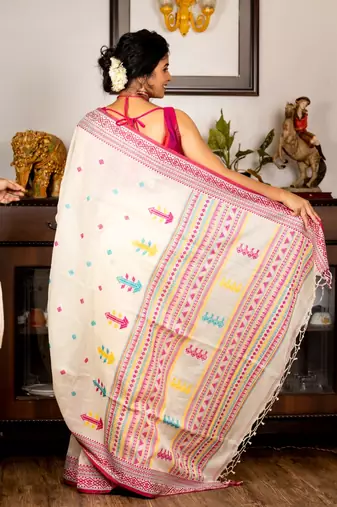 white hand woven cotton bengal handloom all seasons sarees