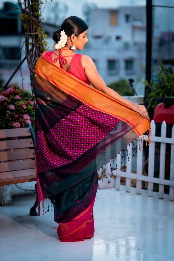 green hand woven cotton bengal handloom all seasons sarees