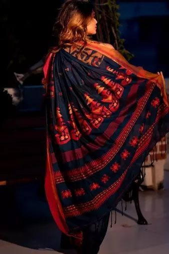 blue hand woven cotton bengal handloom all seasons sarees