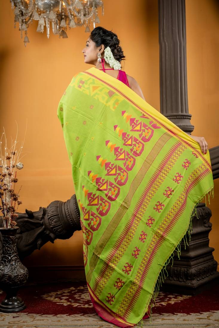 green hand woven cotton bengal handloom all seasons sarees