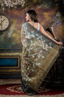 multicolor hand woven silk blend cotton zari work all seasons sarees 4